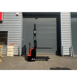 Gerbeur électrique occasion 1200 kg double palettes HELI