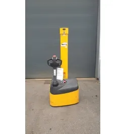 Gerbeur 1000 kg 2800 mm d'occasion Stacky