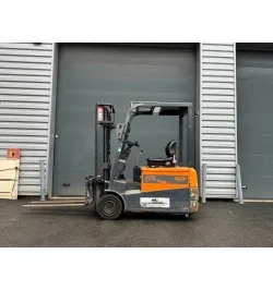 Chariot élévateur électrique Lithium d'occasion EP - EFL302