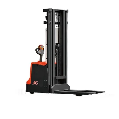 Location gerbeur électrique 1400 kg
