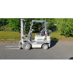 Chariot élévateur gaz 1800 kg d'occasion