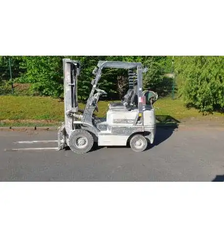 Chariot élévateur gaz 1800 kg d'occasion