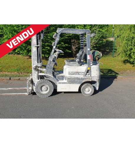Chariot élévateur gaz 1800 kg d'occasion