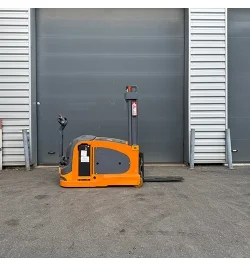 Gerbeur électrique 1500 kg d'occasion OMG