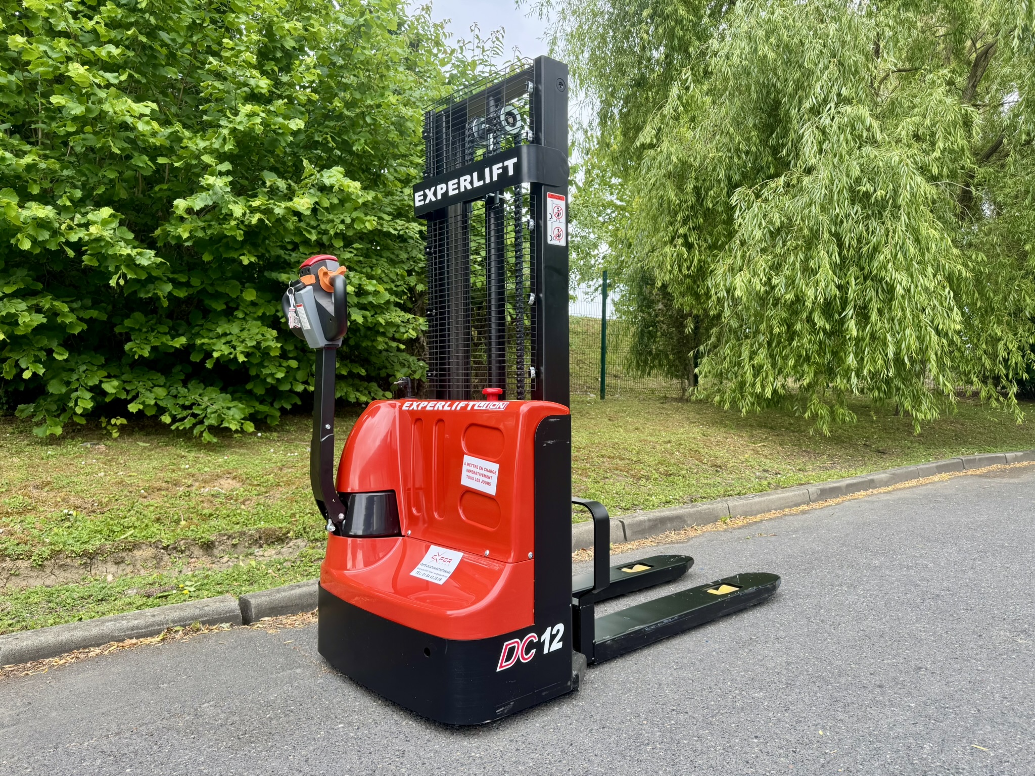 Gerbeur electrique