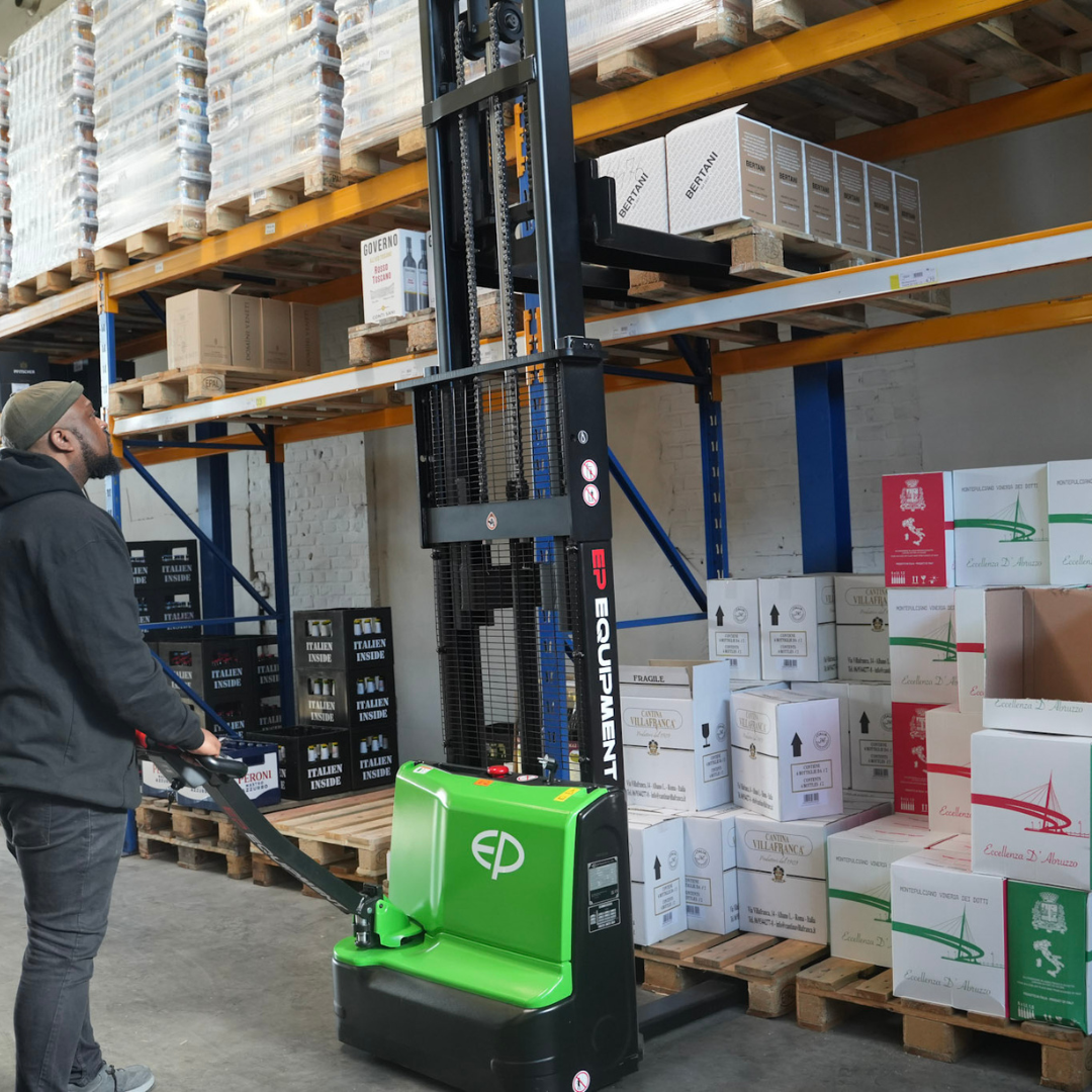 Gerbeur électrique 1500 kg accompagnant EP - DS3